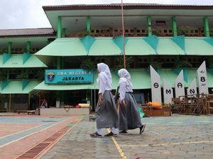 35 SMA Negeri dan Swasta Terbaik di Jabodetabek, Ada Sekolah Incaranmu? 35 SMA Negeri dan Swasta Terbaik di Jabodetabek, Ada Sekolah Incaranmu?