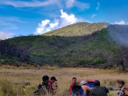 Gunung Ciremai Ditinggal Pendaki Saat Libur Tahun Baru?