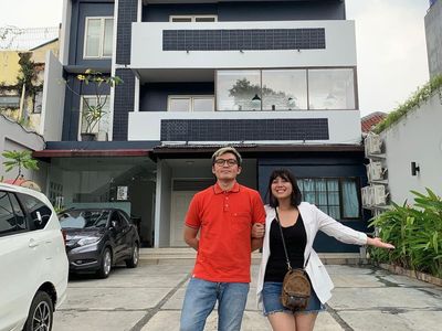 8 Artis Juragan Kontrakan, Ada yang Punya 200 Pintu Kalahkan Ayu Ting Ting