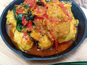 Resep Pembaca: Resep Ayam Woku yang Pedas Segar Resep Pembaca: Resep Ayam Woku yang Pedas Segar