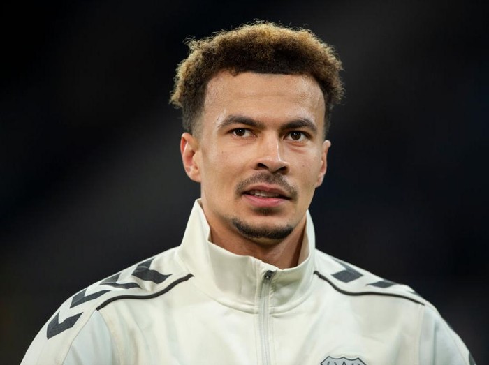 NEWCASTLE UPON TYNE, ENGLAND - FEBRUARY 08: Dele Alli of Everton ahead of the Premier League match between Newcastle United and Everton at St. James Park on February 8, 2022 in Newcastle upon Tyne, United Kingdom. (Photo by Joe Prior/Visionhaus via Getty Images)