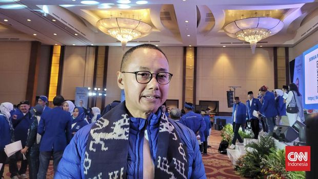 Eddy Soeparno Sekretaris Jenderal Partai Amanat Nasional (PAN) usai Rapat Pleno pada Rakernas III PAN di Jakarta, Sabtu (27/8).