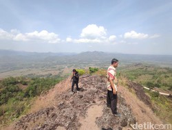 Hidden Gem di Wonogiri Nih! Menikmati Indahnya Panorama Puncak Kraguman