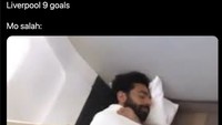 Mo Salah bahkan dibilang tidur saat rekan-rekannya bikin gol! Foto: dok. Twitter