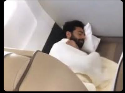 Meme-meme Ledek Salah, Dibilang Tidur Saat Liverpool Pesta Gol