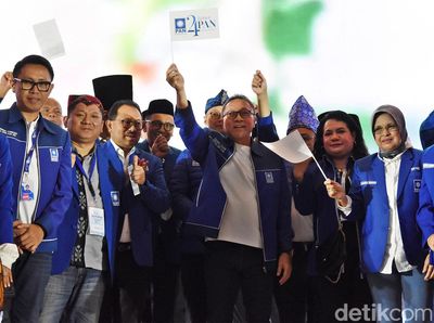 Momen Zulkifli Hasan Buka Rakernas PAN