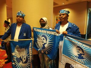 Relawan Ganjar Pranowo Hadir Rakernas PAN, Dukung Zulhas-Ganjar 2024