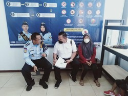 Ibu Pengirim Soto Kepala Ayam Isi Sabu untuk Anak ke Lapas Jadi Tersangka