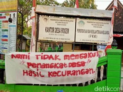 Warga Bogem Klaten Pasang Spanduk Penolakan, Buntut Seleksi Perangkat Desa