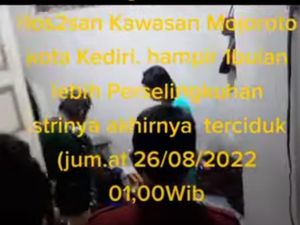 Viral Suami Gerebek Istri Diduga Selingkuh di Kamar Kos Kota Kediri Viral Suami Gerebek Istri Diduga Selingkuh di Kamar Kos Kota Kediri