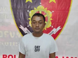 Jenderal Polisi Gadungan di Kaltim Gasak Duit Warga Rp 87 Juta Ditangkap Jenderal Polisi Gadungan di Kaltim Gasak Duit Warga Rp 87 Juta Ditangkap