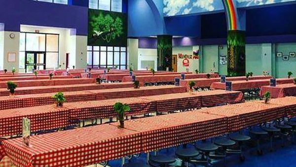 10 Tampilan Kantin Sekolah Super Keren, Dijamin Bikin Iri!