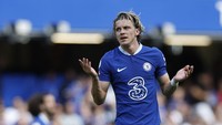 Conor Gallagher, pemain Chelsea lainnya juga kabarnya mau diangkut Everton. Tapi, The Blues tidak melepasnya (Reuters)