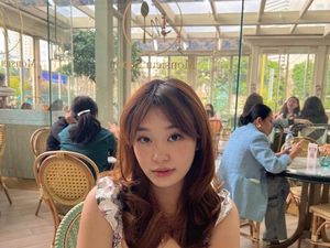 Ibunda Livy Renata Ambil Sikap Usai Deddy Corbuzier Suka Bahas Keperawanan