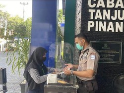 Kisah Wanita Tuntaskan Pengobatan Tumor Perut Ibunya dengan JKN