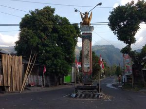 Cerita Pemangku Desa Les, Pantang Gunakan Genta Saat Pimpin Upakara Cerita Pemangku Desa Les, Pantang Gunakan Genta Saat Pimpin Upakara