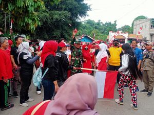 Camat Sukaraja Bogor Ajak Warga Terapkan Hidup Bersih dan Sehat Camat Sukaraja Bogor Ajak Warga Terapkan Hidup Bersih dan Sehat
