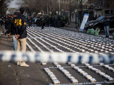 Ngeri... 1,6 Ton Kokain Tujuan Dubai Disita Polisi Argentina