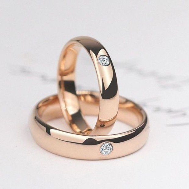 Cincin sederhana dengan batu permata kecil dapat menunjukkan sisi simpel dan minimalis yang dimiliki oleh zodiak Virgo/Foto: id.pinterest.com/Jermaine