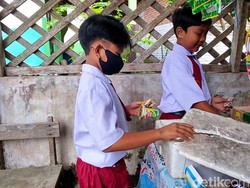 Membuminya Farel Prayoga Jajan Pakai Uang Receh Meski Jadi Artis Terkenal