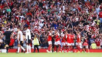 Arsenal amankan tiga poin dan terus berada di puncak Klasemen Liga Inggris pada pekan keempat (Getty Images)