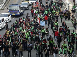 Demo Ojol di Jakarta Tersebar di 3 Titik: DPR hingga Patung Kuda