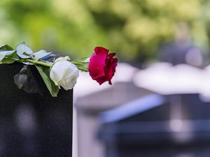 Kemenkes Setop Prodi Anestesi Undip Usai Mahasiswi Dokter Spesialis Bunuh Diri Kemenkes Setop Prodi Anestesi Undip Usai Mahasiswi Dokter Spesialis Bunuh Diri