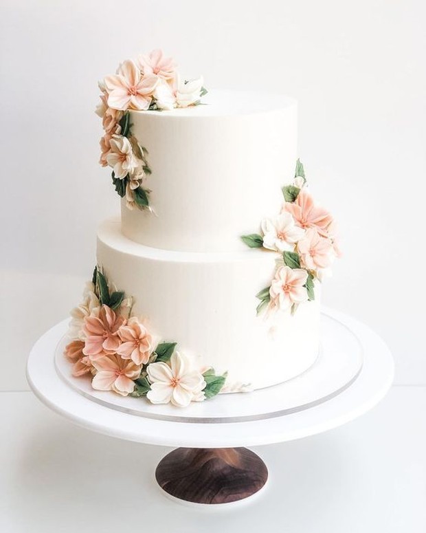 warna natural dan sedikit hiasan bunga dapat menunjukkan bahwa Virgo adalah perempuan elegan/Foto: id.pinterest.com/Itakeyou Wedding