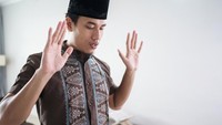 10 Sholat Sunnah yang Tidak Boleh Dikerjakan Berjamaah