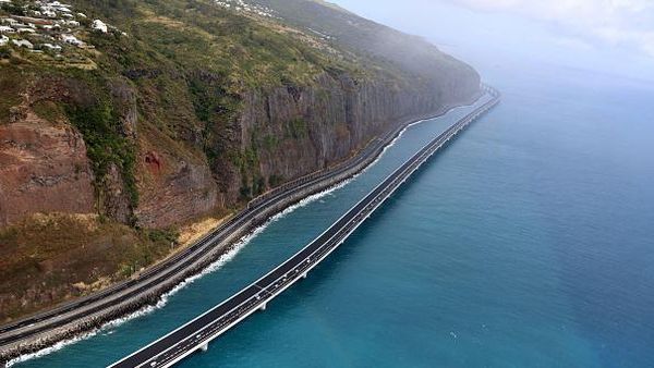 Jalan di Atas Laut Ini Jadi yang Termahal Prancis, Lihat Nih