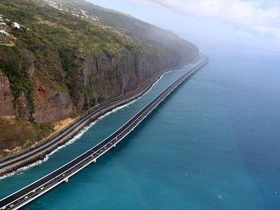 Jalan di Atas Laut Ini Jadi yang Termahal Prancis, Lihat Nih