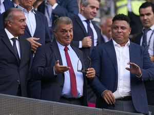 Isu Liar di Balik Lebamnya Mata Presiden Barcelona