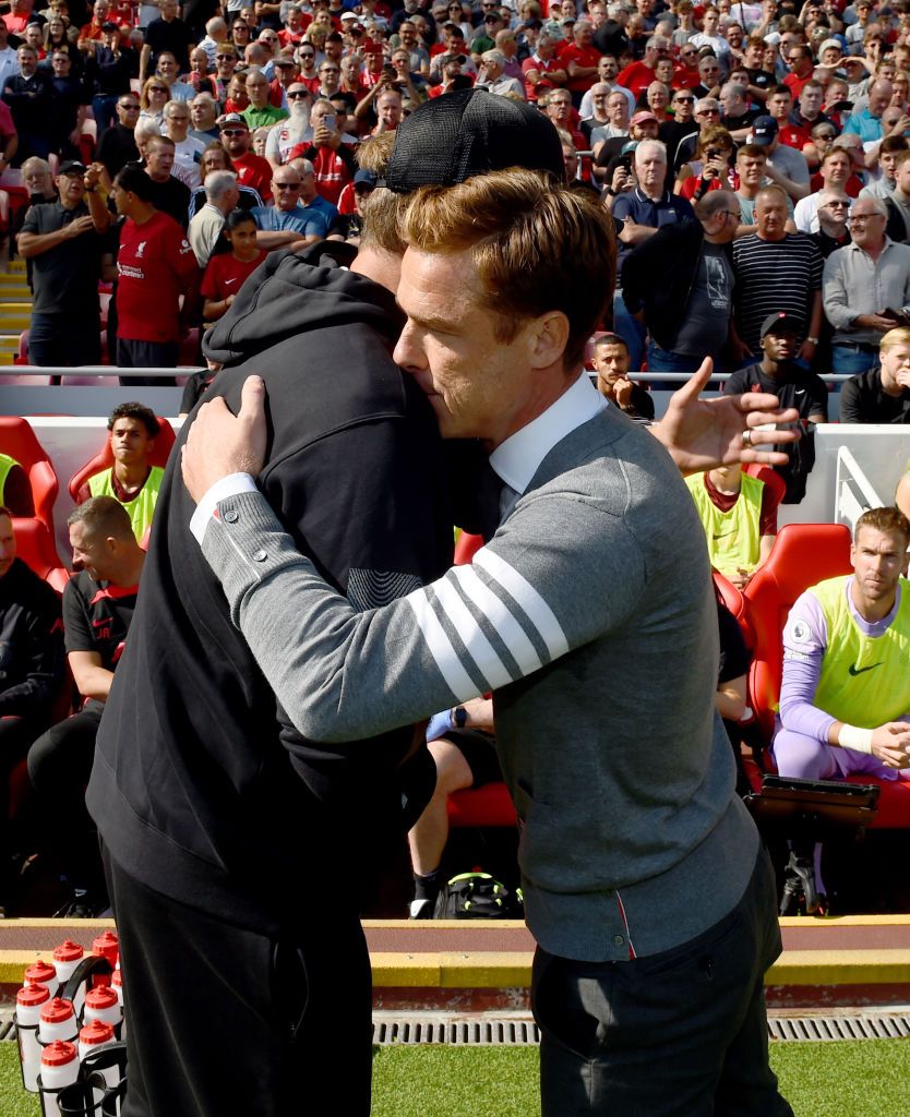 LIVERPOOL, ENGLAND - AUGUST 27: ( THE SUN OUT,THE SUN ON SUNDAY OUT) Jurgen Klopp manager of Liverpool with bournemouth manager  Scott Parker before the Premier League match between Liverpool FC and AFC Bournemouth at Anfield on August 27, 2022 in Liverpool, England. (Photo by Andrew Powell/Liverpool FC via Getty Images)