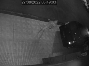 Maling Beraksi di Sawangan Depok, Sepeda-Burung Peliharaan Warga Raib Maling Beraksi di Sawangan Depok, Sepeda-Burung Peliharaan Warga Raib