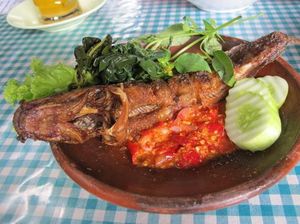 Muhammadiyah Minta Pecel Lele Diekspor buat Makanan Jemaah Haji dan Umrah