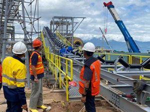 Penampakan Pabrik Emas Milik Bakrie yang Punya Cadangan Emas 142 Juta Ton Penampakan Pabrik Emas Milik Bakrie yang Punya Cadangan Emas 142 Juta Ton