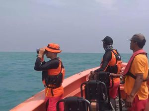 Kapal Sida Rahayu Terbalik di Perairan Karawang, 8 ABK Hilang