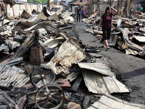 Puluhan Rumah di Cakung Hangus Terbakar, Ini Sisa-sisanya