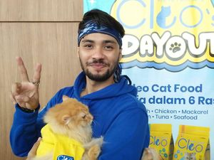 Refal Hady Beri Bocoran soal Bonding pada Kucing Refal Hady Beri Bocoran soal Bonding pada Kucing