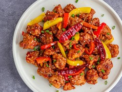 Resep Ayam Goreng Renyah Saus Cabe yang Pedas Nendang