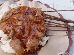 Mantap! Sate Ayam Parapat Sudah Eksis di Pangandaran Sejak 1990-an