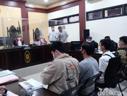 Saksi Ngaku Diteror Buzzer Usai Bicara Penipuan Binomo Indra Kenz