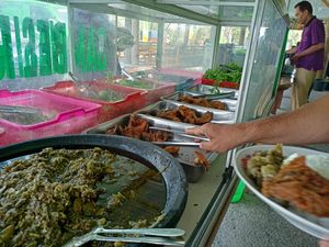 Eks Sopir Bus Sukses Jadi Pengusaha Kuliner, Omzetnya Rp 15-25 Juta per Hari