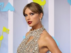 Momen Taylor Swift Joget Pink Venom di MTV VMA 2022 Jadi Sorotan