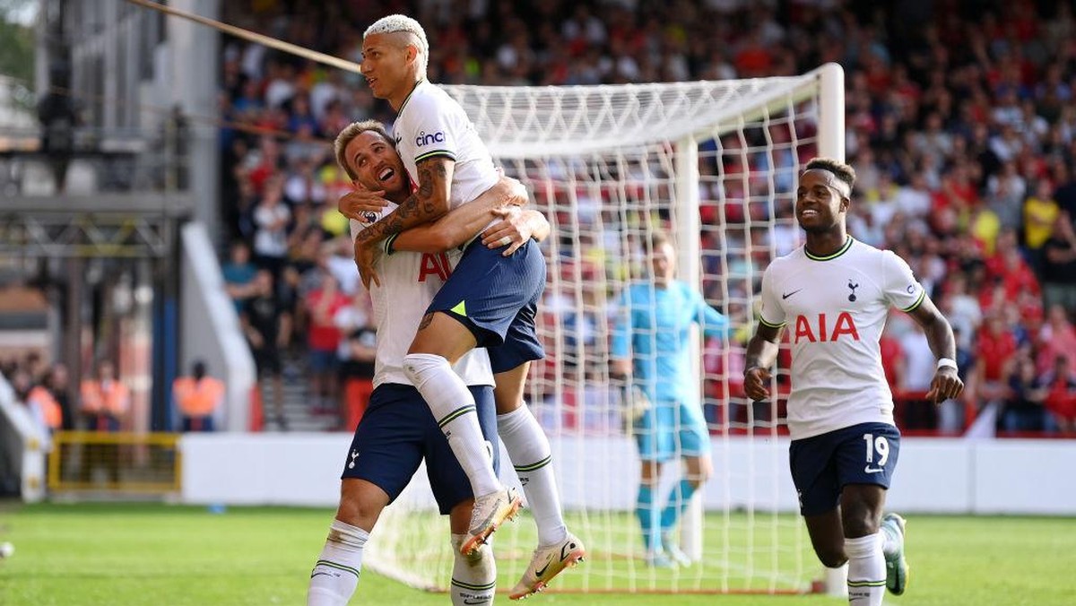 Tottenham belum terkalahkan di Liga Inggris musim ini. Foto: Getty Images/Michael Regan