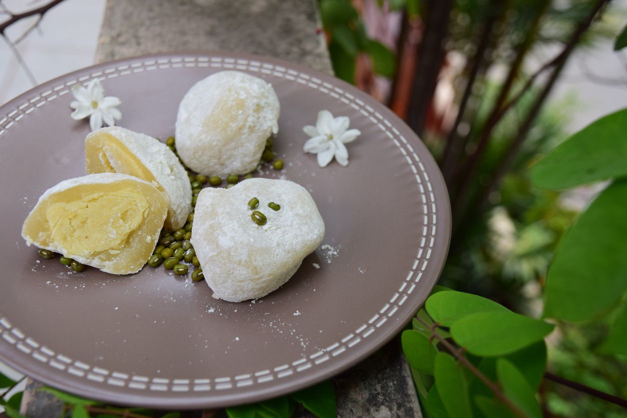 Japanese dessert Daifuku, mung bean Mochi