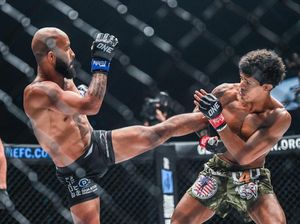 Setelah ONE Fight Night 1, Akankah Ada Trilogi Moraes Vs Johnson?