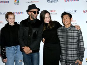 Duh, Brad Pitt Disebut Jahat dan Kejam Oleh Putranya di Hari Ayah Duh, Brad Pitt Disebut Jahat dan Kejam Oleh Putranya di Hari Ayah