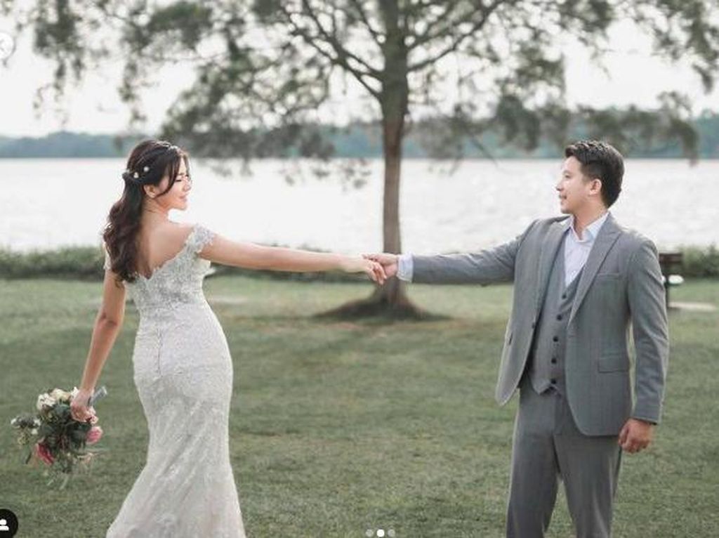 Nikah Lagi, Ini Penampilan Cantik Dita Fakhrana Saat Menikah di Singapura Nikah Lagi, Ini Penampilan Cantik Dita Fakhrana Saat Menikah di Singapura