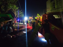 Diduga Rem Blong, Trailer Gasak 3 Truk di Jalur Lingkar Salatiga